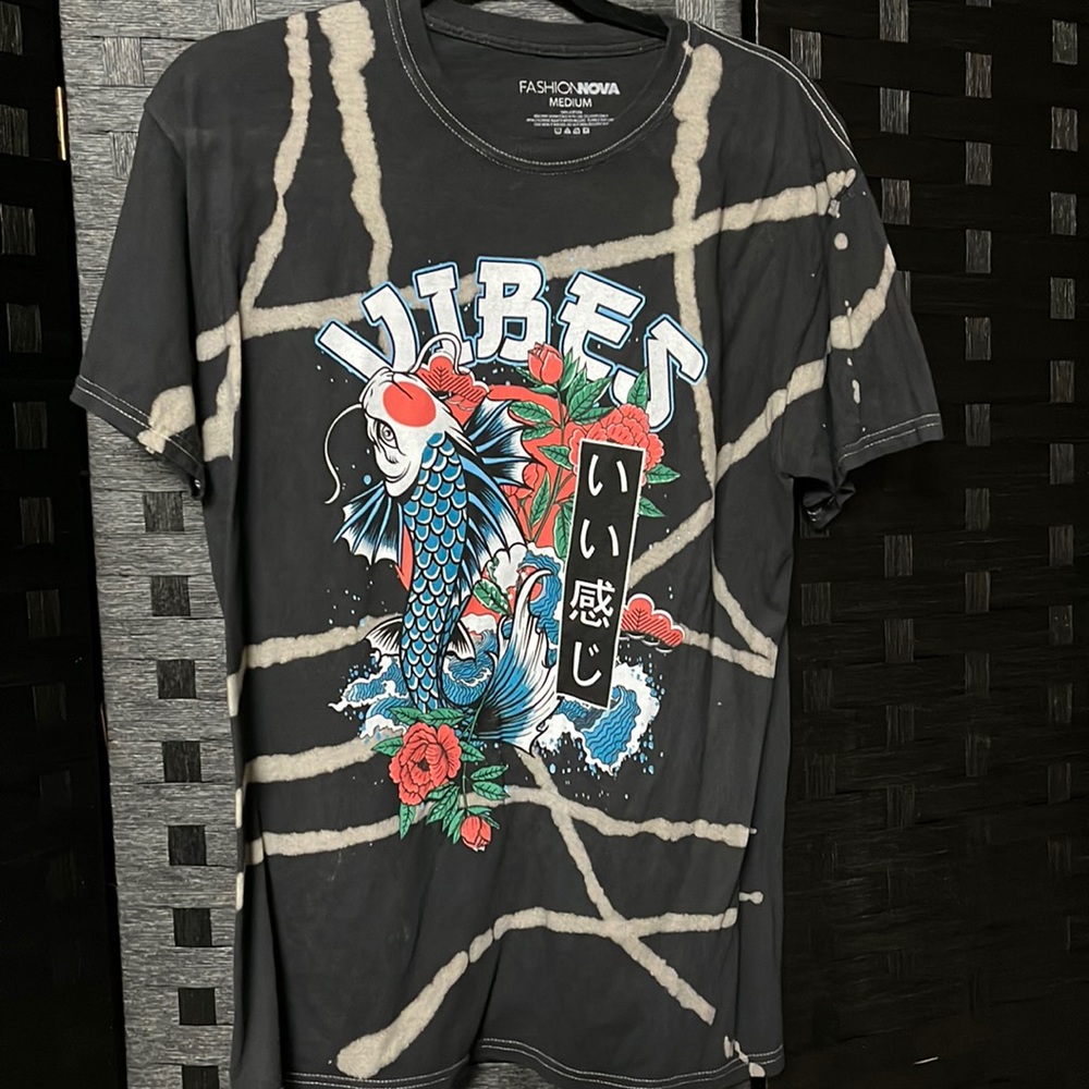 Vibes tshirt  “All sales final”
